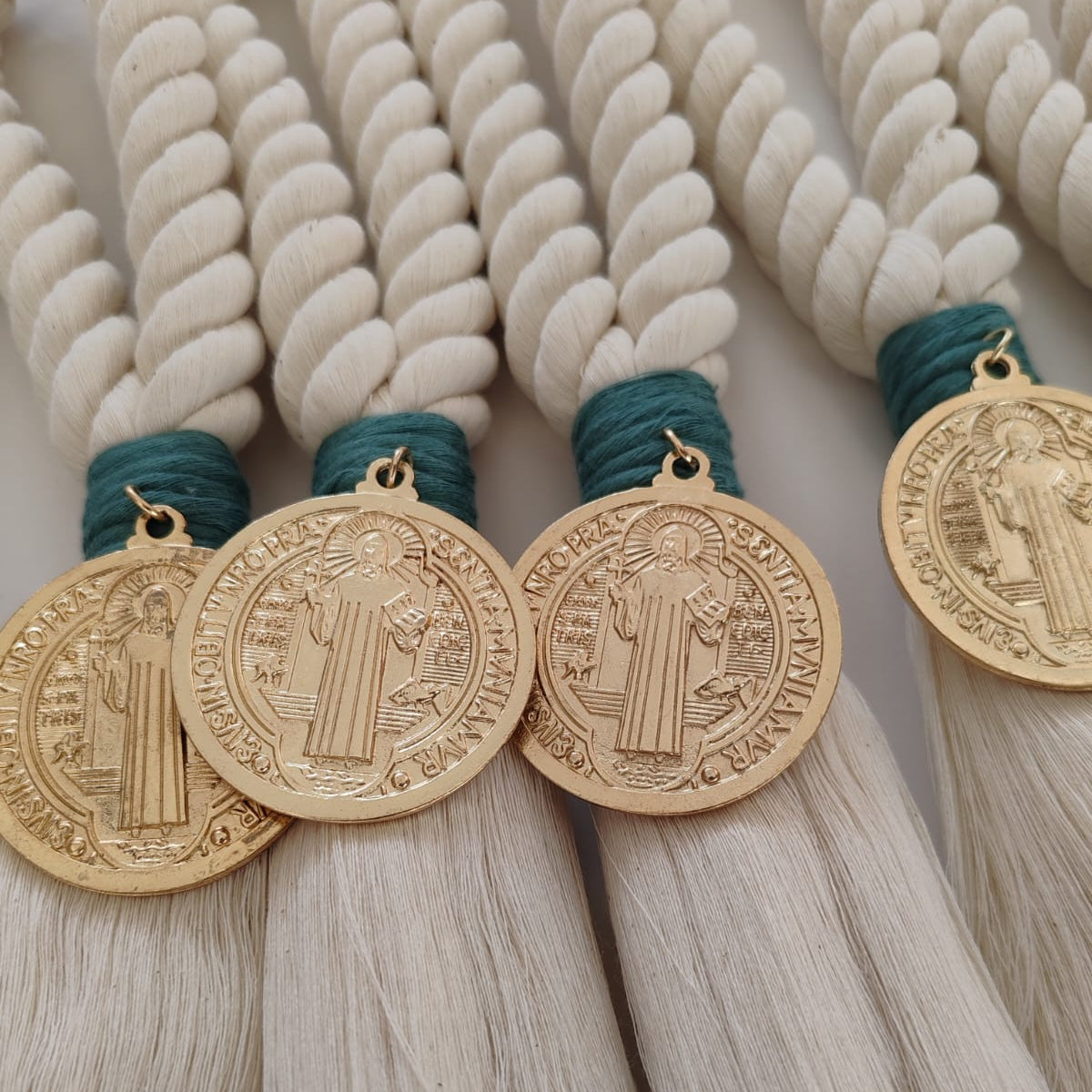 Bendición del Hogar – San Benito ✨